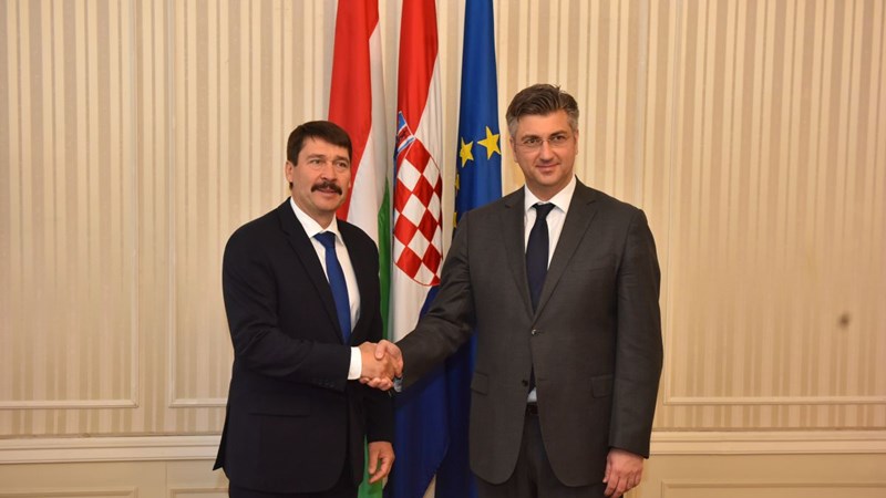 Predsjednik Vlade Plenković s predsjednikom Mađarske Áderom